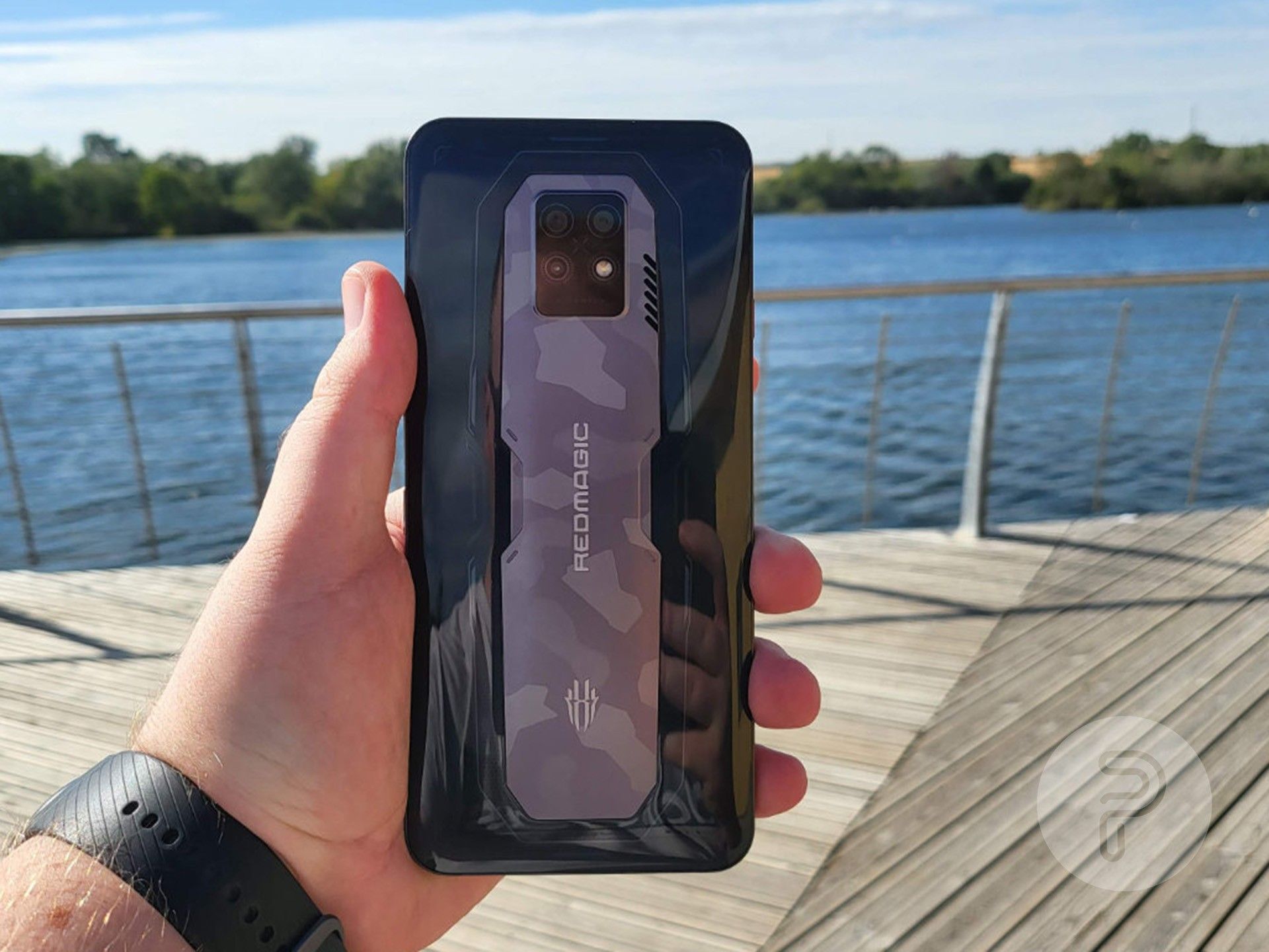 NUBIA REDMAGIC 7S PRO 16/512GB グローバル版 Nubia Red Magic 7S Pro Reviews, Pros and Cons | TechSpot